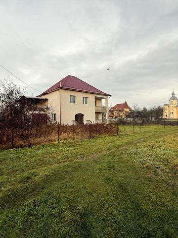 Продам будинок в с.Шепарівці