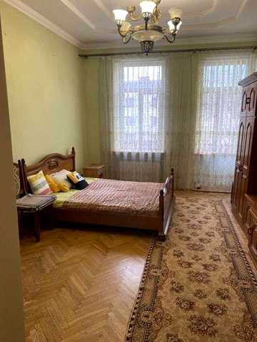 Продаж 4-х кімнатної двохрівневої квартири м. Дрогобич вул. Ковальська
