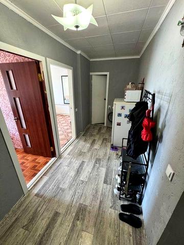 Продам 2 кімнатнк квартиру