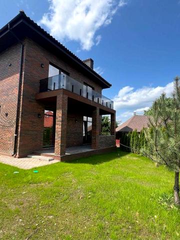 Котедж по вул.Печерська біля ЖК Софія