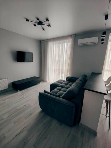 Яровиця вул., 11