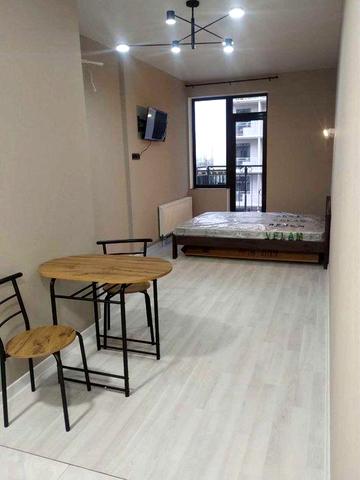 Парк Победы 5 Фонтана  с кроватью и гардеробной