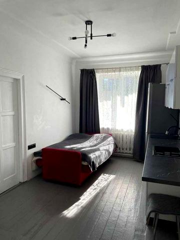 Квартира,  кухня- студія  + 1 кімната