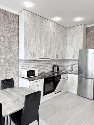 Джона Маккейна вул. (Івана Кудрі), 26