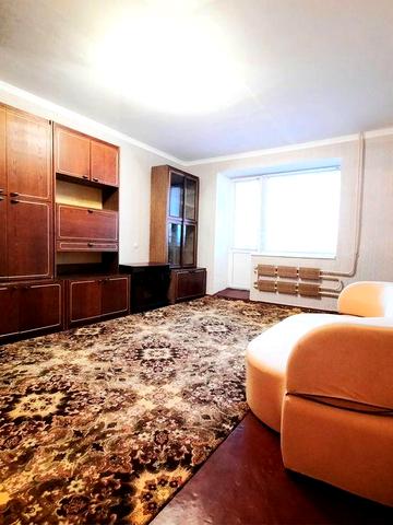 Здам довгостроково 1к на Металургів в цегляному будинку