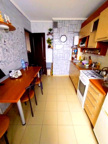 Героїв Дніпра вул., 69