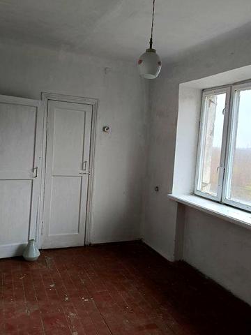 Продається 2-х кімнатна квартира в районі цукзавода