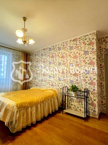 Драгоманова вул., 6/1