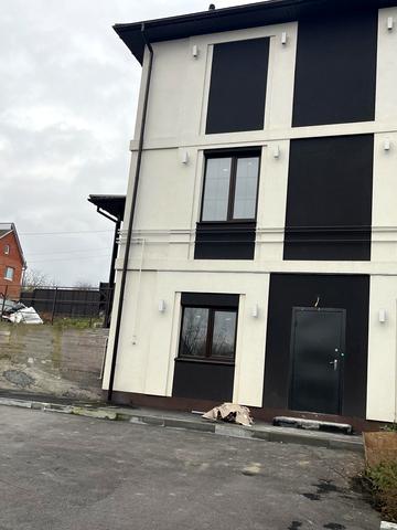 Братів Котенків вул., 12