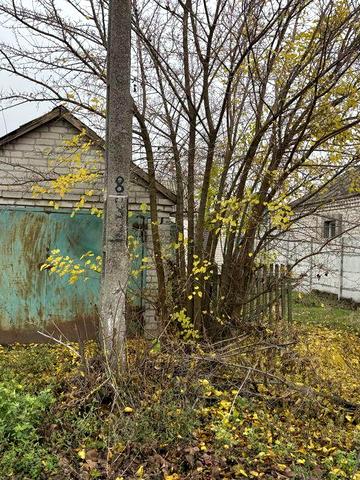 Продам будинок та ділянку в центрі Кулебівки