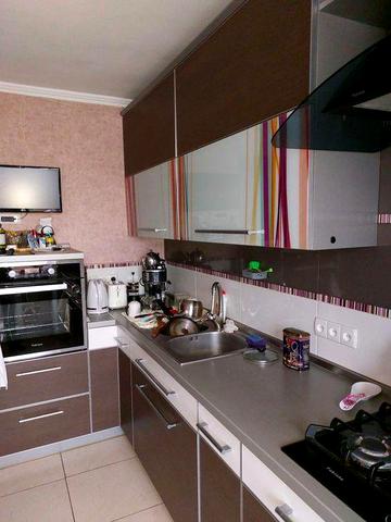 Продаётся 4-х квартира в кирпичном доме