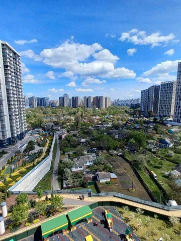 Продам 3-кімнатну квартиру вул. Зарічна 3-А в ЖК «Зарічний» ЖК Зарічний