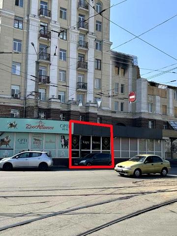 Вокзальна пл. (Петровського), 13