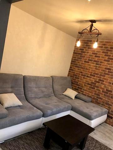 Квартира 3х комнатная таврический. 1 этаж. Собственик