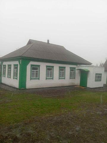 Продам будинок в центрі