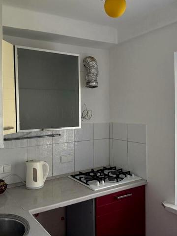 Олени Теліги вул., 17-Б