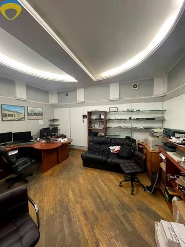 Польський узвіз, 9