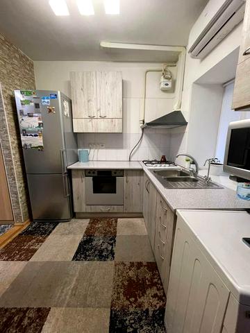 Водопровідна вул., 2/4