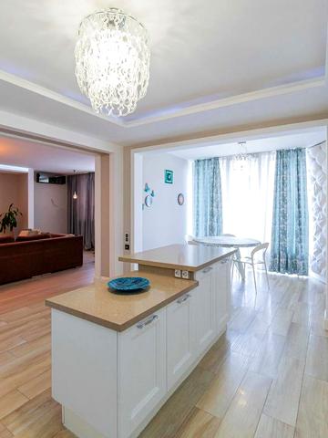 Єлизавети Чавдар вул., 2