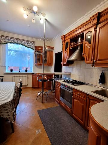 Патріотів вул.