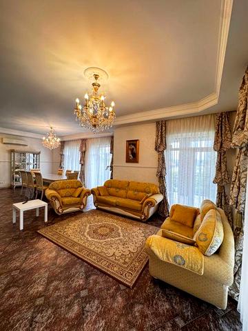 Оренда будинку з бомбосховищем