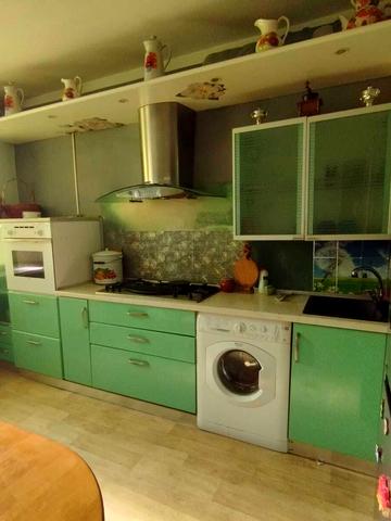 Центральна вул., 212