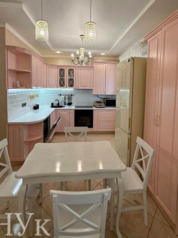 Відродження просп., 50-Б