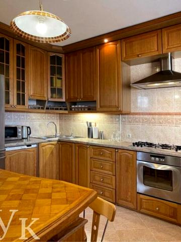 Саперів вул., 15а