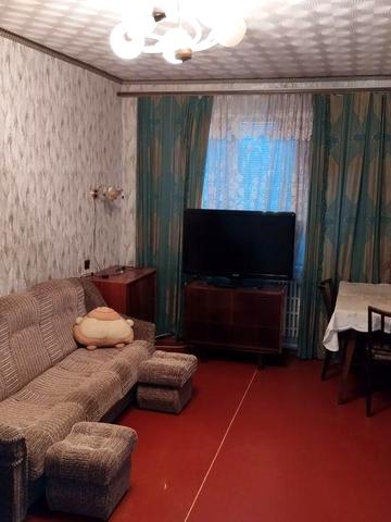 Продам свою 4 комнатную квартиру (район Одесской) ул. Монюшко 14  2/9