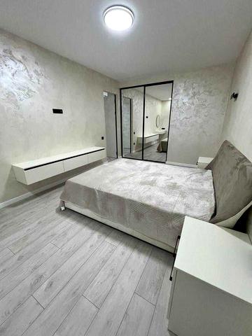 СДАМ  2 комнатную квартиру 10 минут до ЦЕНТРА - НОВОСТРОЙ