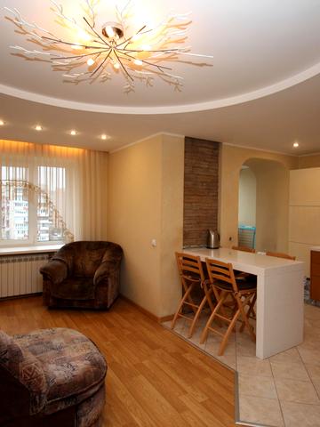 Героїв Національної Гвардії України просп., 9