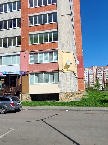 Зоряна вул., 11