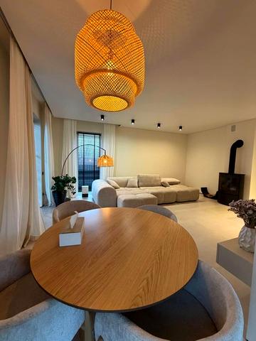 Новочерчицька вул.