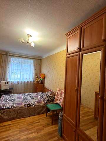 Продаж 3к Квартира Склозаводська вулиця