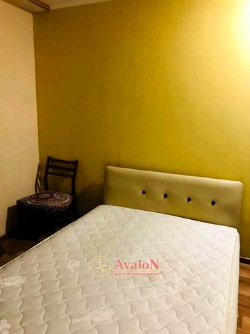 Жоліо Кюрі вул., 24а