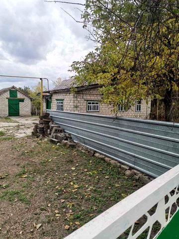 Продам  будинок .