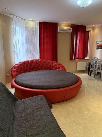 Середньофонтанська вул., 19-А