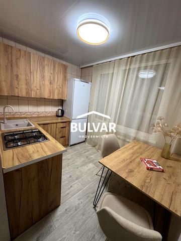 Перемоги просп., 68б