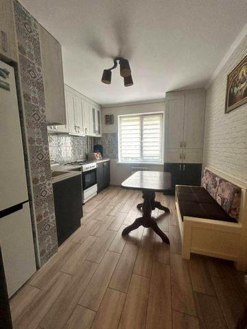 БЕЗ КОМІСІЇ! Продаж 4к квартири з ремонтом та газовим опаленням!