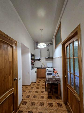 Ярослава Мудрого вул., 8