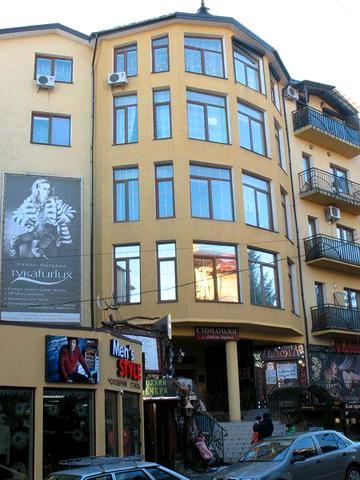 Суховоля вул., 9