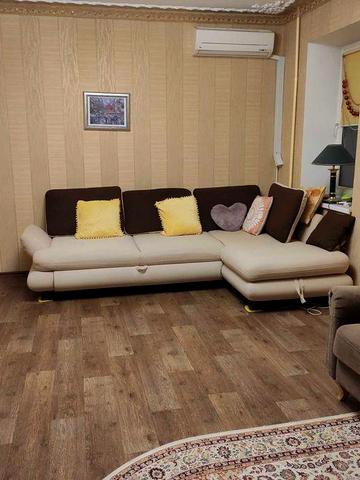 Продається своя 3-кімнатна квартира на вул. Бочарова,32