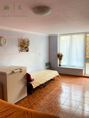 Бориславська вул., 5