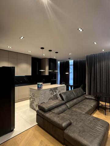 13-я станція Великого Фонтану, 2