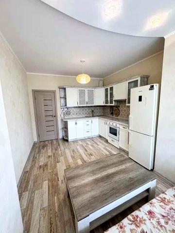 Трикімнатна квартира Петра Григоренка  1Б Позняки Осокорки Опчілки