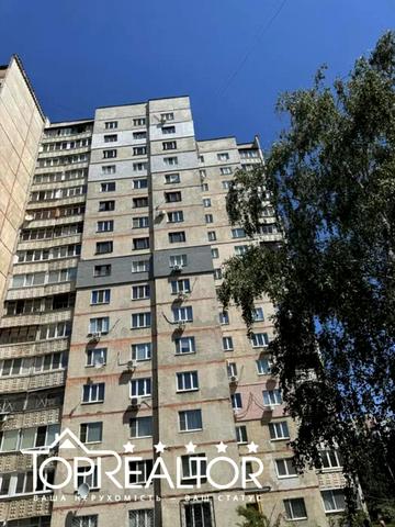 Архітекторів вул., 34