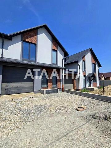 Таунхаус з гаражем, підвалом і місцем під авто на вул. Горіхівській