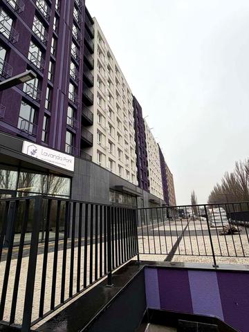 Левка Лукяненка вул. (Ватутіна), 16 б