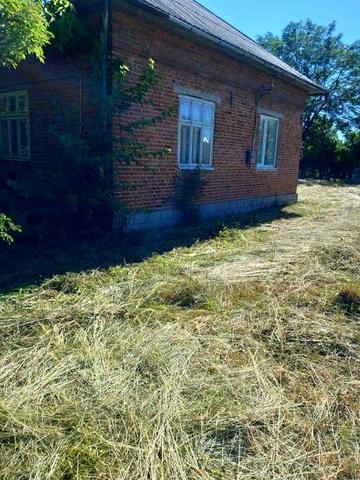 Продаж будинка в с. Лучківці вул. Центральна 206