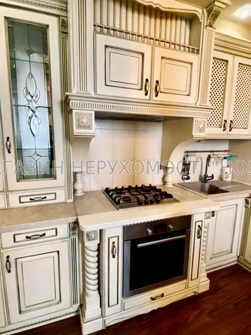 Олексіївська вул., 15